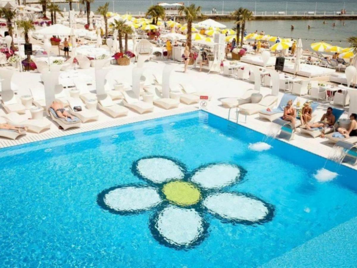 Arcadia Vip-Apartments In Golfstream أوديسا المظهر الخارجي الصورة